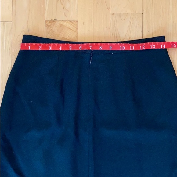 Vantana Wool Skirt - Picture 5 of 7